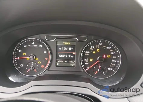 2015 Audi Q3 2.0T Premium Plus z USA, uszkodzony, nr VIN WA1GFCFS7FR004732